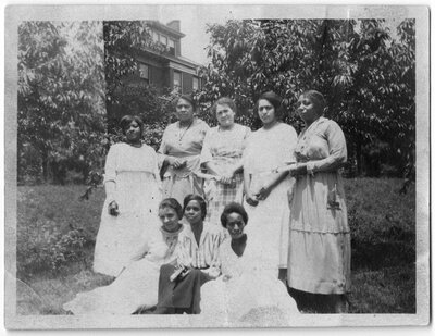 Graduating Class of Atlanta School of Social Work, circa 1920